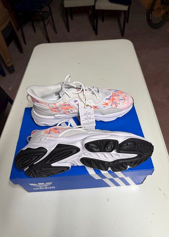 Adidas ozweego 45.5 numara - Görsel 4
