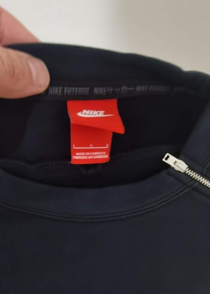 Nike L beden orjinal sweat  - Görsel 3