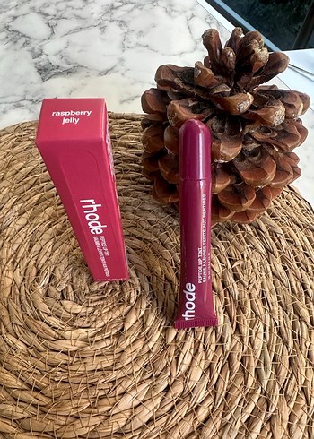 Rhode Burgonya Dudak Parlatıcısı - Görsel 2