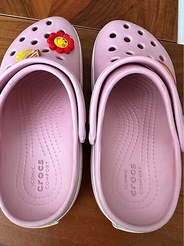 28 Beden pembe Renk Crocs terlik 28-29 numara