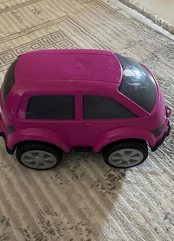 PLASTİK ARABA