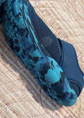 32 Beden mavi Renk New Balance Erkek Çocuk Lacivert Cırtlı Terlik