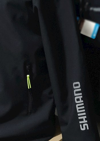 SU RÜZGAR GEÇİRMEZ SHIMANO BASKILI MONT - Görsel 7