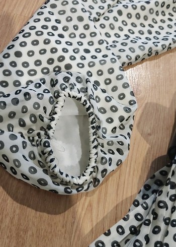 piliseli kısa elbise - Görsel 3