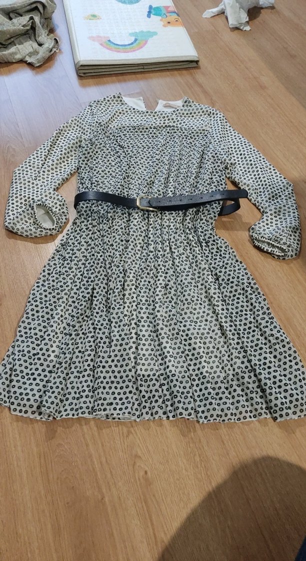 piliseli kısa elbise - Görsel 5