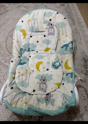 Pastel Desenli Bebek Minderi