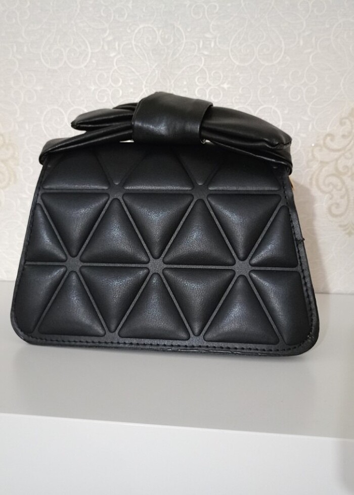 Kadın Fiyonk Detaylı Çapraz Çanta - Görsel 3