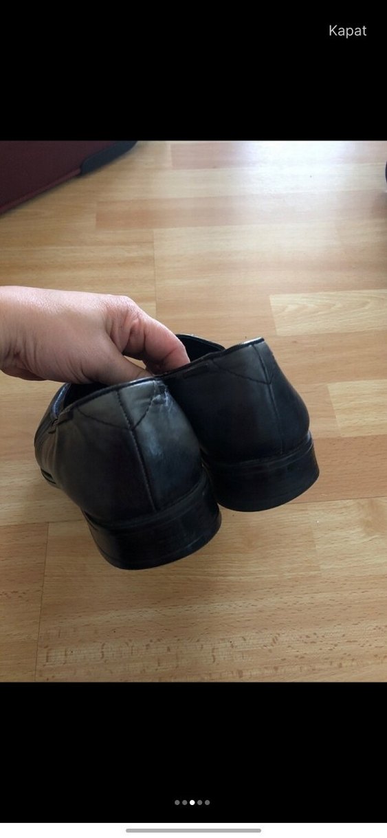 Erkek Siyah Deri Püsküllü Klasik Ayakkabı — görsel 3/5