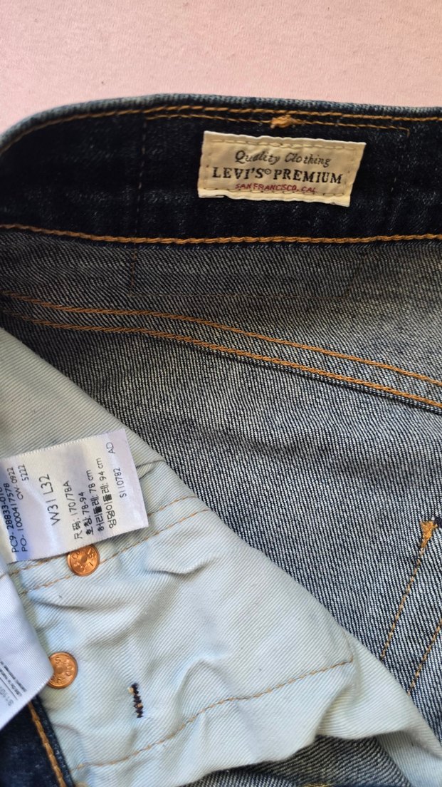 Levis Koyu Mavi Denim Jean — görsel 5/6