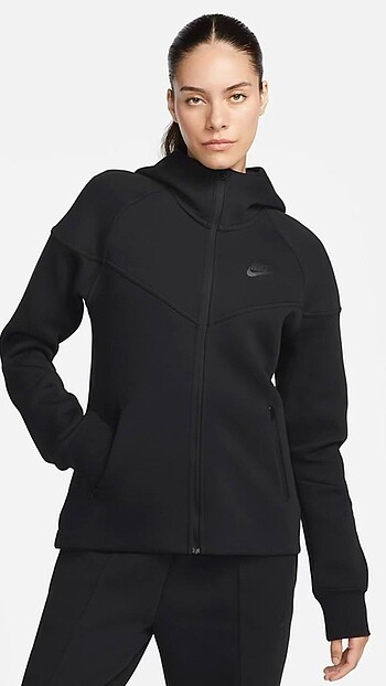 Nike NİKE EŞOFMAN TAKIMI