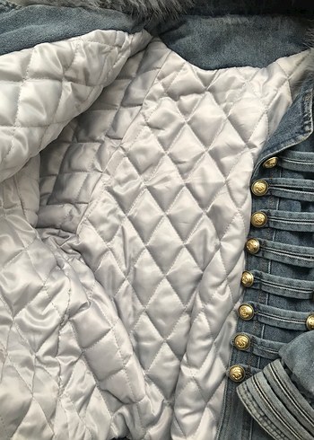 Kadın Açık Mavi Kürklü Nakışlı Denim Mont - Görsel 2