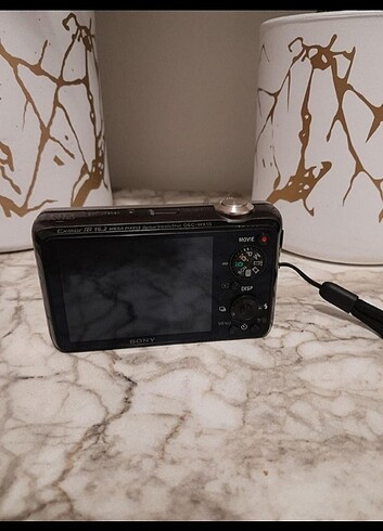 Dijital fotoğraf makinesi 