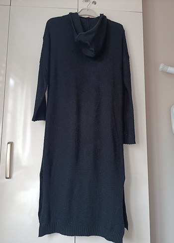 Uzun Siyah Kapüşonlu Triko Hırka - Görsel 4