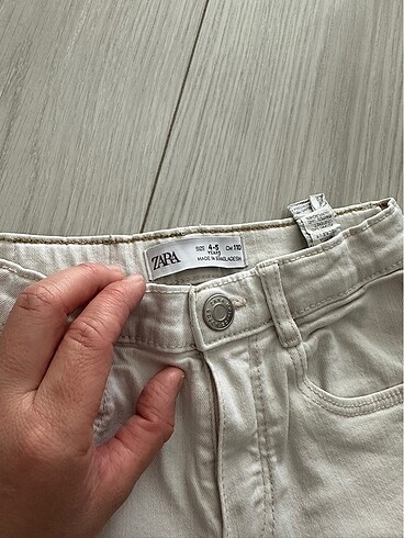 Zara Zara kot şort