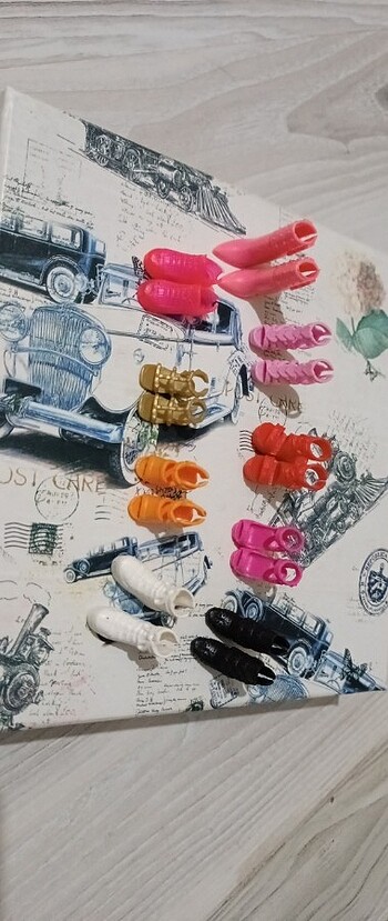 Barbie ayakkabı cift fiyatı 30