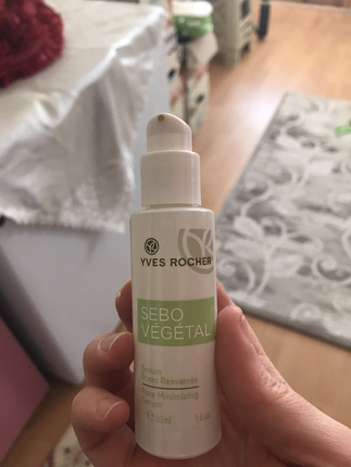 Gözenek sıkılaştırıcı serum