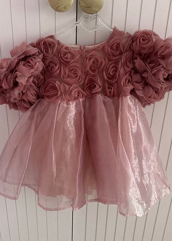 Pembe Çiçekli Fırfırlı Kız Elbisesi