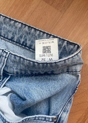 Kadın Mavi Bol Kesim Midi Kot Pantolon - Görsel 3