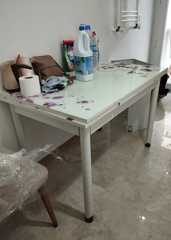 camlı beyaz mutfak masasi - Görsel 3