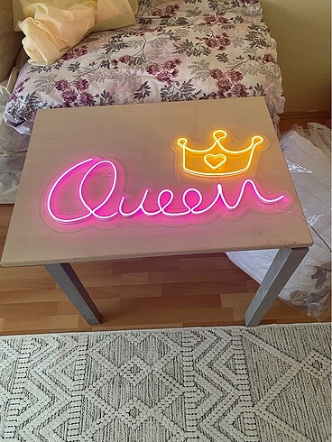 Diğer Queen yazılı led ışık