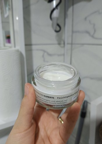 Beden L'Oreal Paris Anti-Wrinkle Krem 45+ Retino-Peptid