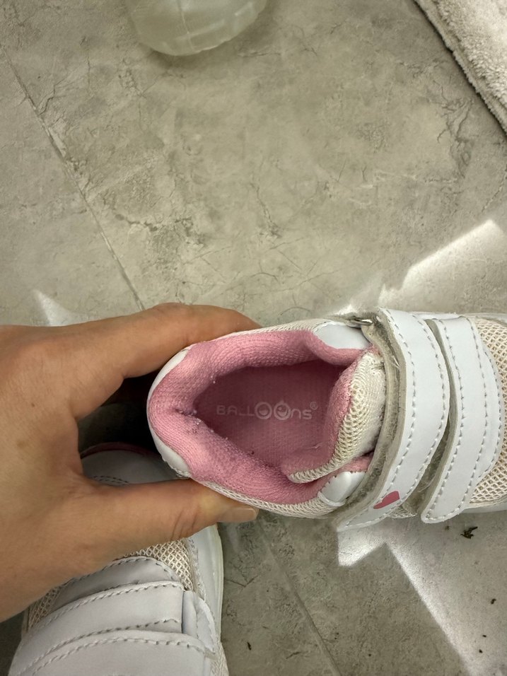 Kız Çocuk Beyaz Cırtcırtlı Spor Ayakkabı - Görsel 5