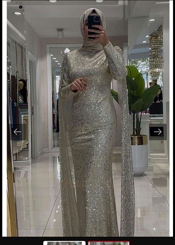 Uzun Beyaz Yılan Desenli Drapeli Abiye Elbise - Görsel 2