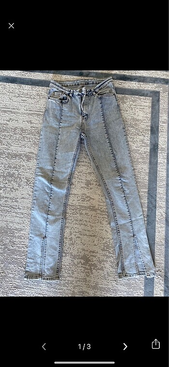 Yırtmaçlı kot pantolon jean
