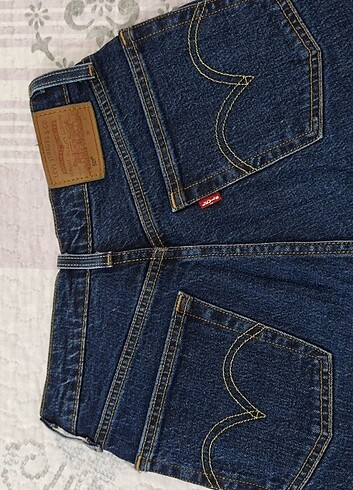 diğer Beden Levis 501 crop W24 L26 beden
