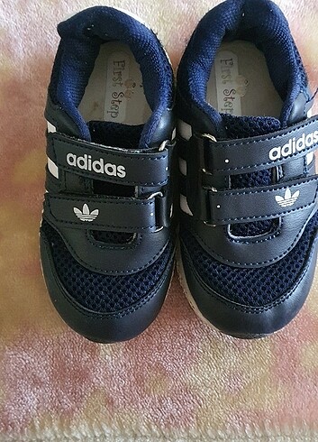 Adidas 25 numara bebek ayakkabi
