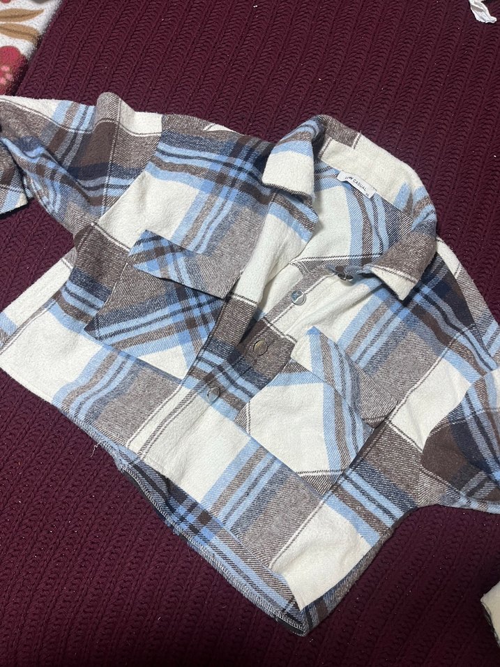 Ekose Desenli Düğmeli Kadın Gömlek - Görsel 3