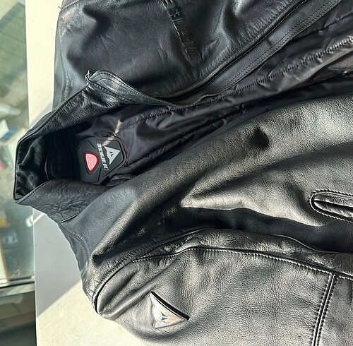 Diğer Dainese deri mont