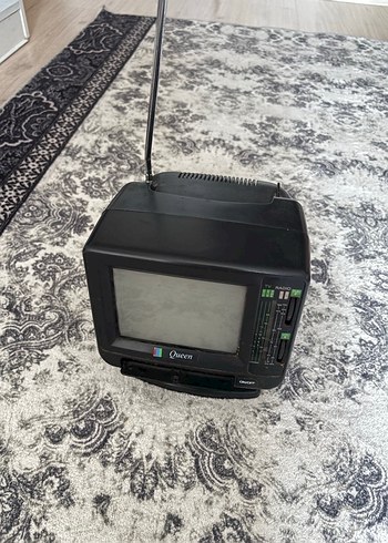 Gri Queen Mini Televizyon - Görsel 2