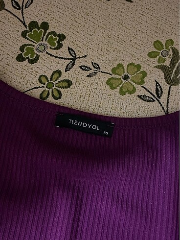 Trendyolmilla crop