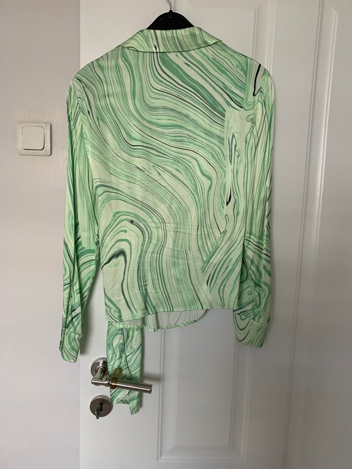 Yeşil Batik Desenli Uzun Kollu Kadın Gömlek - Görsel 3