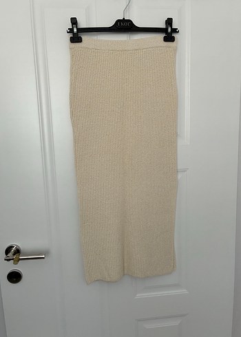 Bej Triko Uzun Kadın Etek - Görsel 3