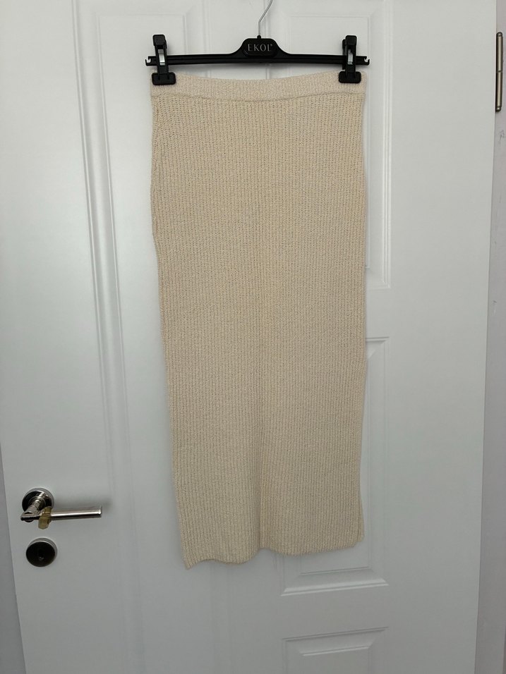 Bej Triko Uzun Kadın Etek - Görsel 3