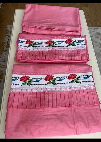 Nakışlı Pembe Nevresim ve Çarşaf Takımı - Görsel 2