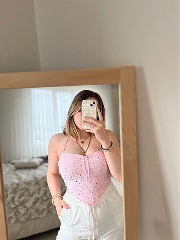 Pembe bluz