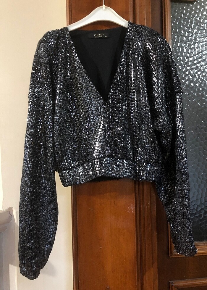 QUZU Abiye payetli crop bluz - Görsel 3