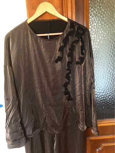 Siyah simli parlak ikili takım - Görsel 3