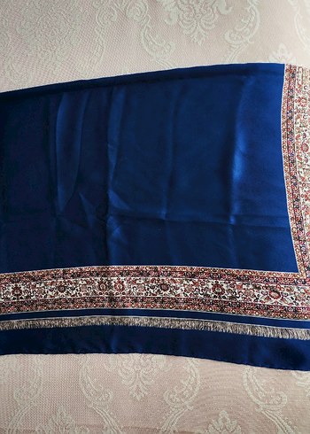 Azmine İpek Kadın eşarp - Görsel 3