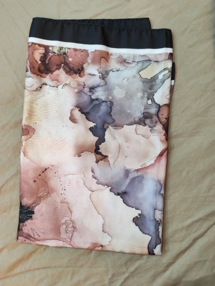 İpek Görünümlü Şal - Görsel 4