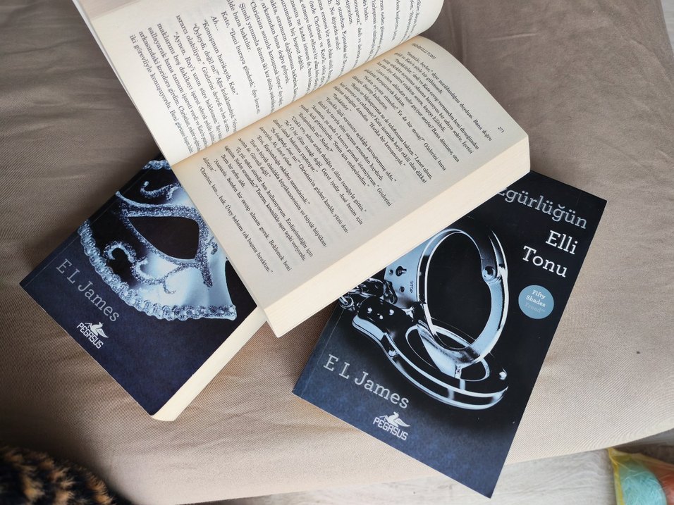 Grinin Elli Tonu - 3 kitap - Görsel 2