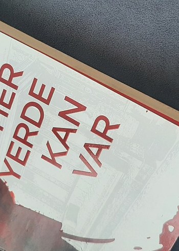 Her Yerde Kan Var  Roman - Görsel 2