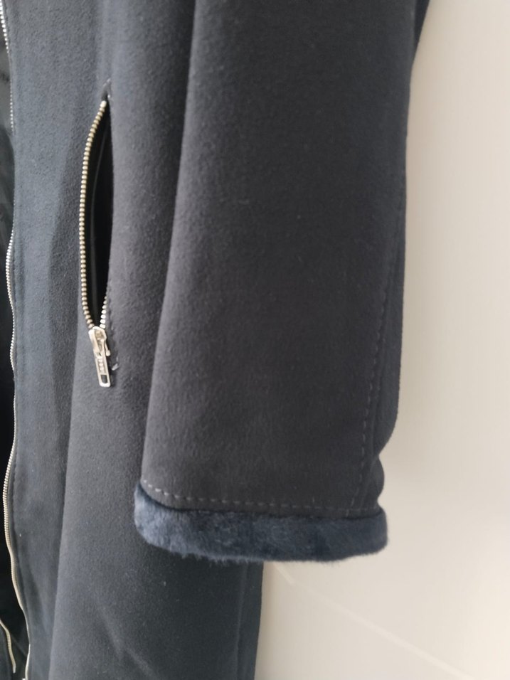 Siyah Kadın Uzun Fermuarlı Kaban - Görsel 4