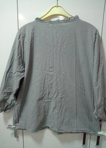 HÂKİ YEŞİL LCWAİKİKİ 50 BDN çiçek Nakışlı işlemeli keten Bluz - Görsel 4