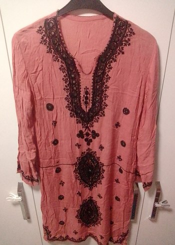 Uzun Kollu İşlemeli Boncuklu, Narçiçeği renk Bohem Tunik Elbise - Görsel 4