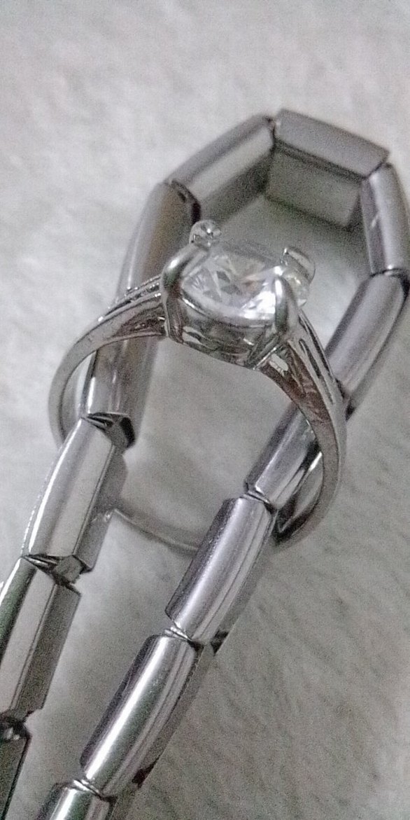 ZİRKONYUM TAŞLI TEKTAŞ ÇELİK YÜZÜK, SIFIR ÜRÜN, HİÇ KULLANILMADI - Görsel 5