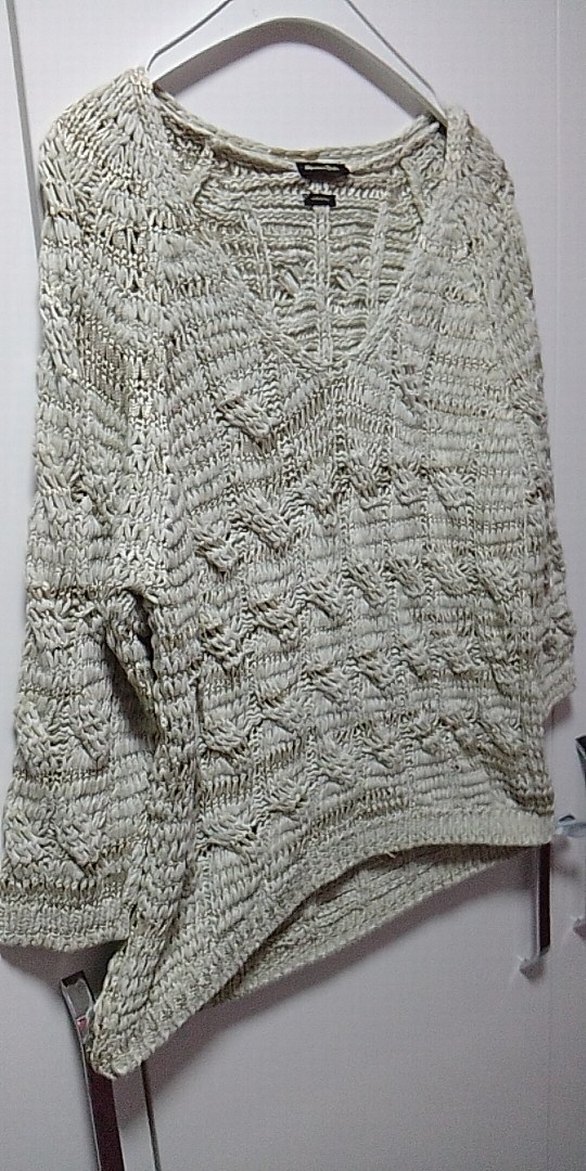 Bej ve Gold simli, Saç örgüsü,Kadın makine örgü Kazak,L BDN yeni - Görsel 2